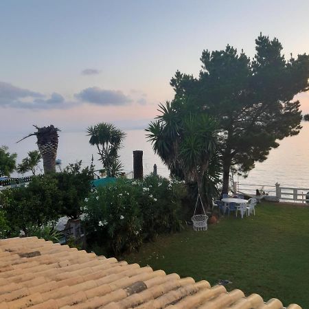Villa By The Sea - Βίλα Πάνω Στη Θάλασσα Kávos Exterior foto